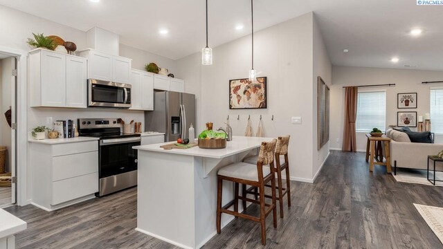 11224 Dunsmuir Dr, Pasco, WA 99301