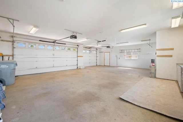 1815 NW Nicole Ct, Pullman, WA 99163 - garage with a garage door opener