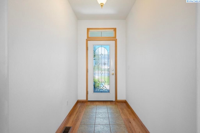 1815 NW Nicole Ct, Pullman, WA 99163 - doorway featuring light wood-type flooring and baseboards
