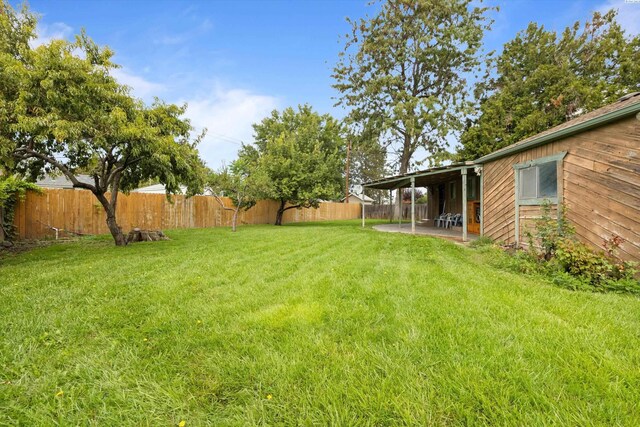 506 S Zillah St, Kennewick, WA 99336 - view of yard featuring a patio