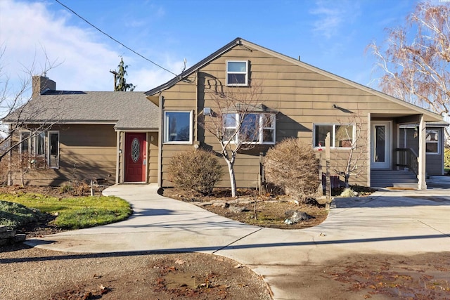 view of front of home