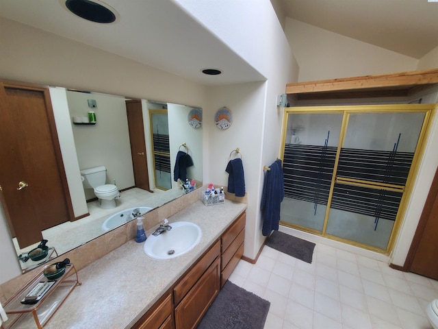 7218 W 15th Ave, Kennewick, WA 99336 - full bathroom featuring toilet, a shower stall, vanity, lofted ceiling, and tile patterned floors