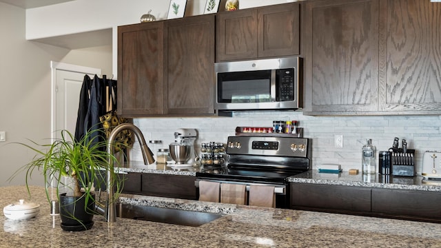 589 S Quillan Pl, Kennewick, WA 99336 - photo 9