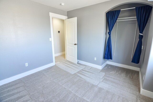 2780 Katie Rd, Kennewick, WA 99338 - carpeted spare room with baseboards and a smoke detector