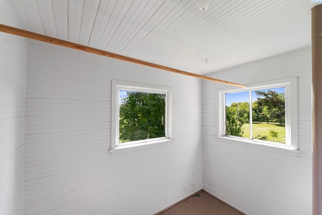 1002 Sherman Ave, Prosser, WA 99350 - spare room featuring healthy amount of natural light and wood ceiling