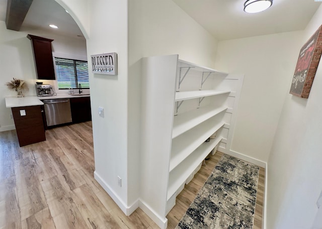 4516 NW Commons Dr, Pasco, WA 99301 - storage area featuring a sink
