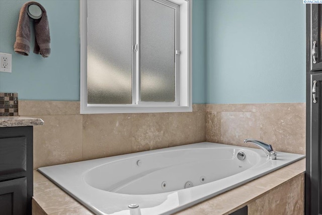8602 W 1st Ave, Kennewick, WA 99336 - full bath with a whirlpool tub