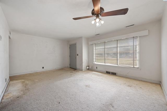 2018 W 2nd Ave, Kennewick, WA 99301 - spare room with carpet flooring and a ceiling fan