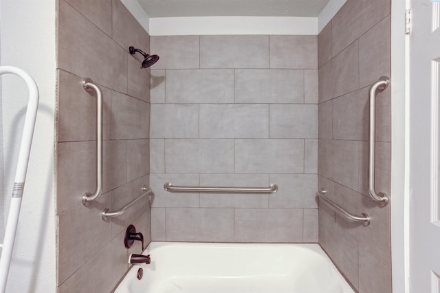 705 W 26th Ave, Kennewick, WA 99337 - bathroom with shower / tub combination