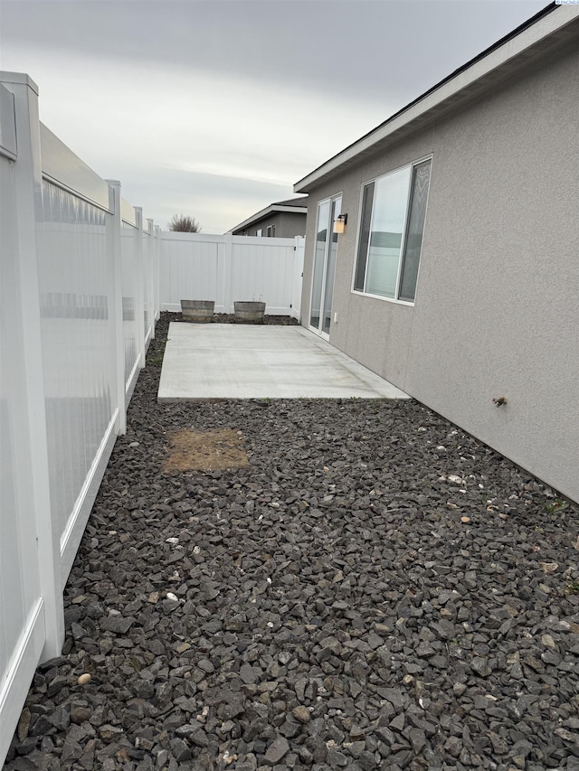 2730 Westhaven Ct, West Richland, WA 99353 - view of yard with a patio and a fenced backyard