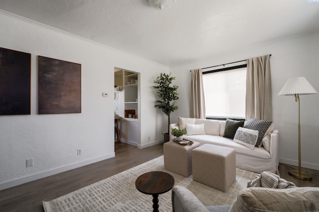 742 E 4th Ave, Kennewick, WA 99336 - living area with ornamental molding, wood finished floors, and baseboards