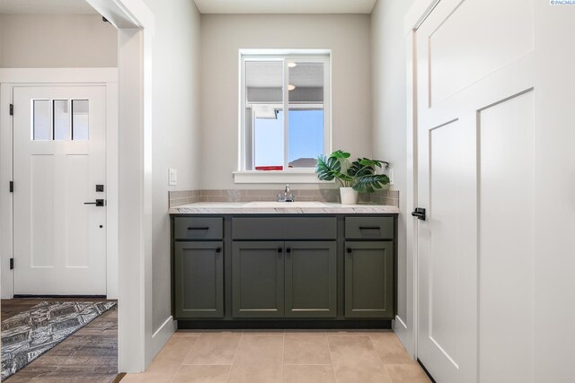 8717 Ashen Dr, Pasco, WA 99301 - bar area featuring a sink