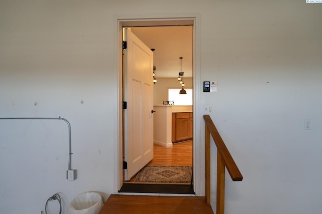 1205 SW Hannah St, Pullman, WA 99163 - hallway with light wood finished floors