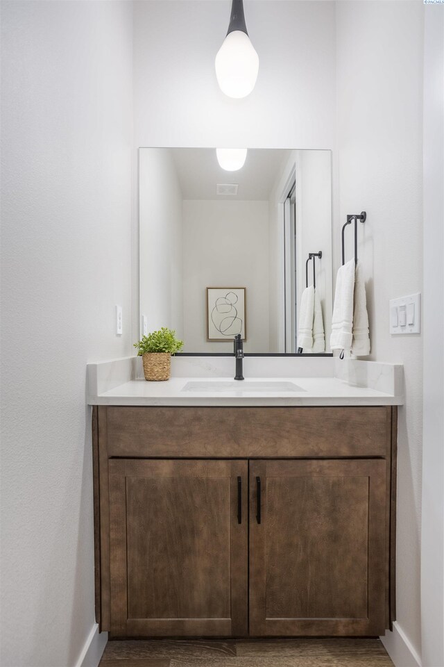 bathroom with vanity