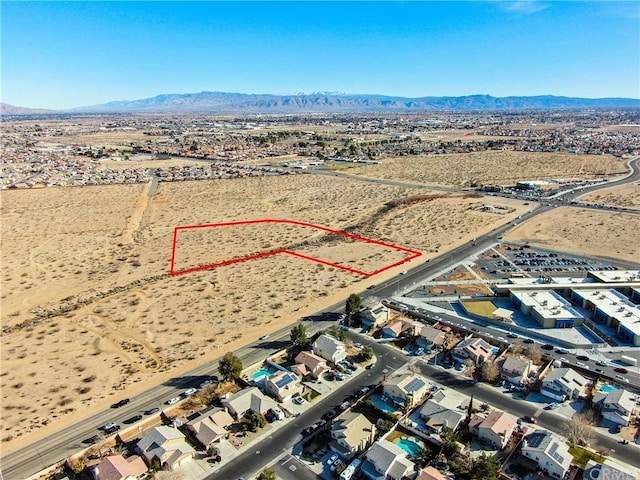 Listing photo 3 for 15321 El Evado Rd, Victorville CA 92394