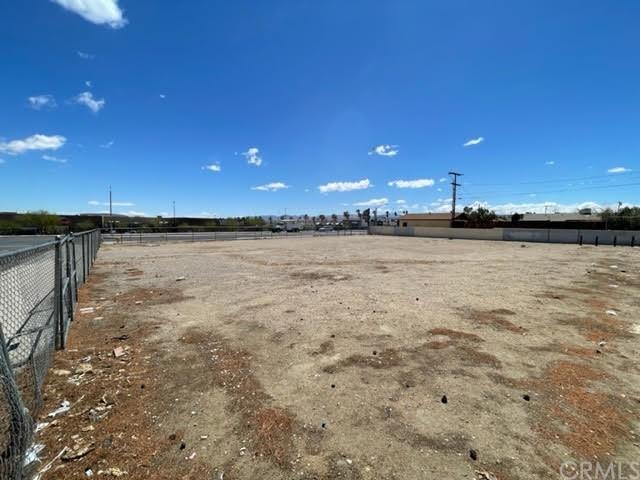 200 Montara Rd, Barstow, CA 92311 - photo 18