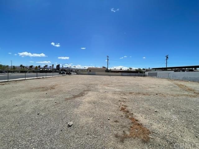 200 Montara Rd, Barstow, CA 92311 - photo 17