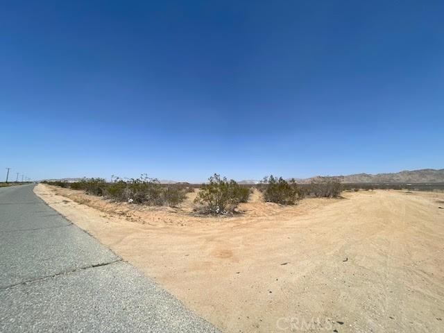 Listing photo 2 for 0 Navajo Rd, Apple Valley CA 92307