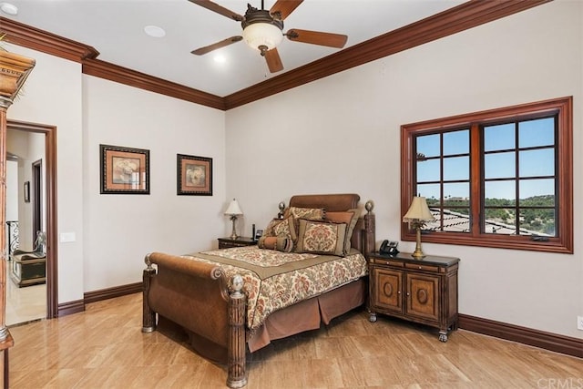 bedroom featuring light hardwood / wood-style floors, ceiling fan, and crown molding