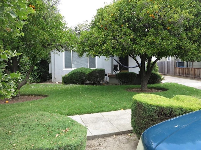 Listing photo 3 for 734 Linden Ave, Burlingame CA 94010