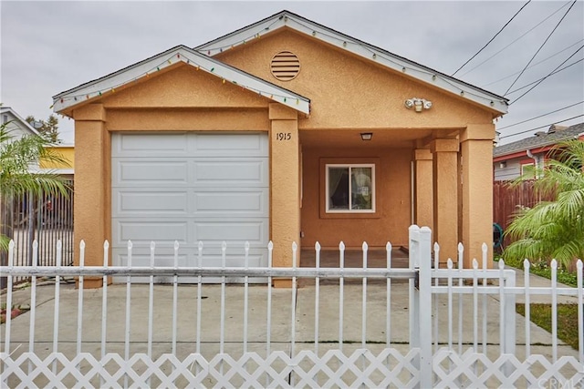 Listing photo 3 for 1915 E 126th St, Compton CA 90222