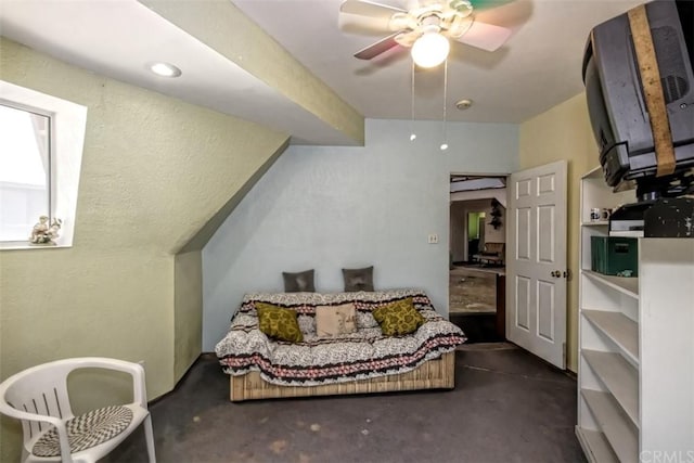 bedroom featuring ceiling fan