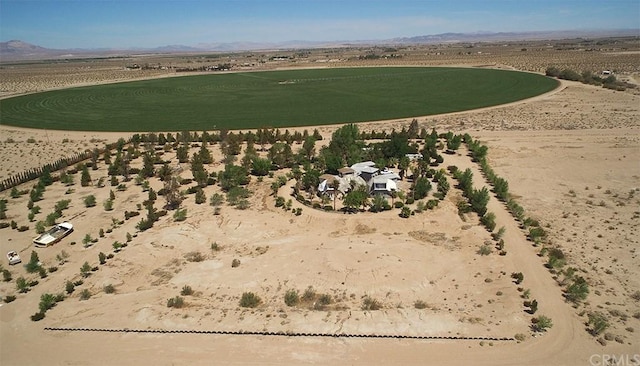 birds eye view of property featuring a rural view