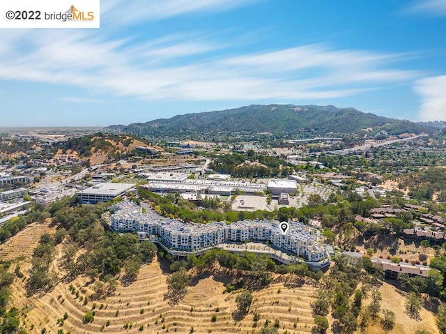 bird's eye view with a mountain view