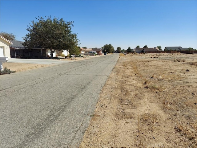 Listing photo 3 for 0 Catalpa Ave, California City CA 93505