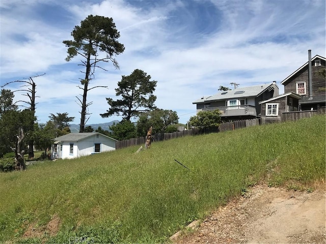 Listing photo 2 for 0 Richard Ave, Cambria CA 93428