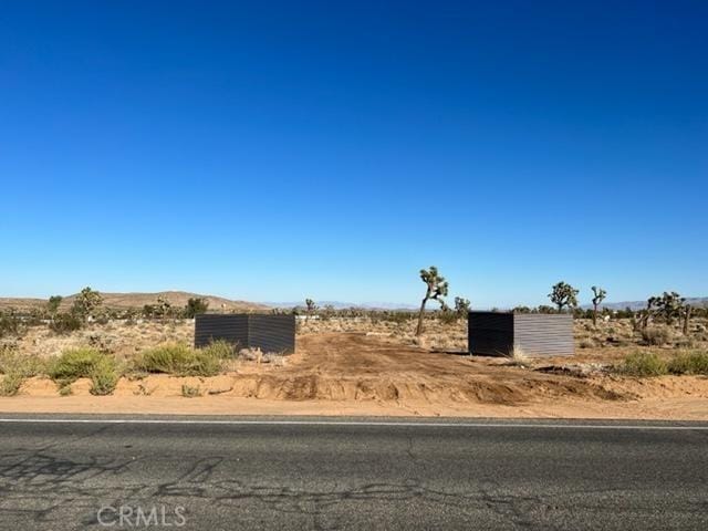 Listing photo 2 for 2801 Avalon Ave, Yucca Valley CA 92284