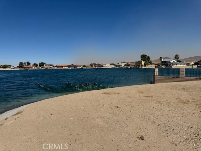 26306 Fleet Ln, Helendale, CA 92342 - photo 2
