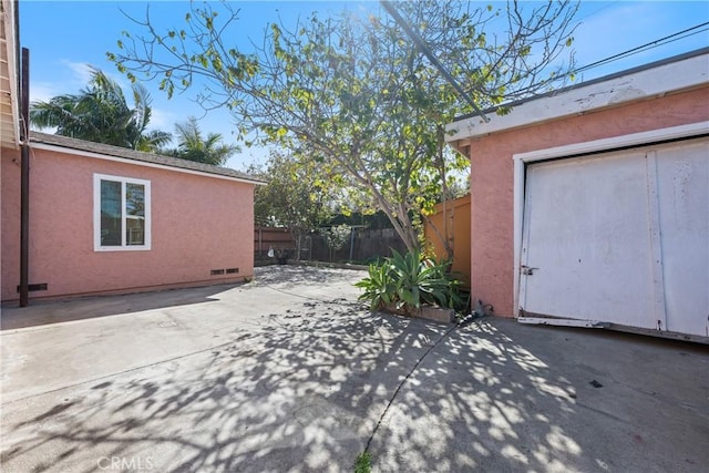exterior space featuring fence