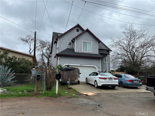 view of front of house featuring a garage