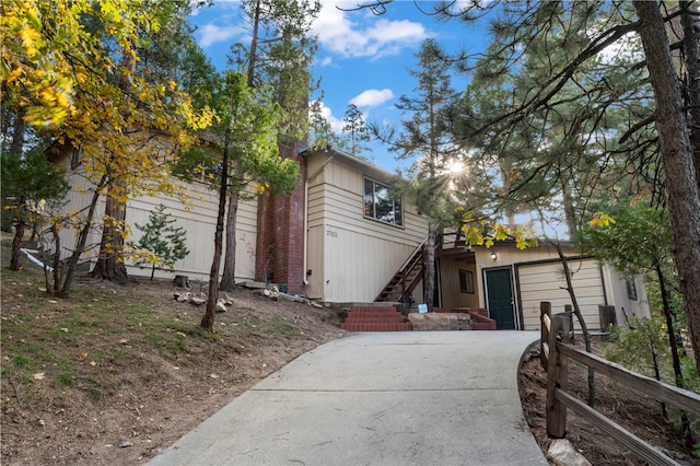 27121 Peninsula Dr, Lake Arrowhead, CA 92352 - photo 1