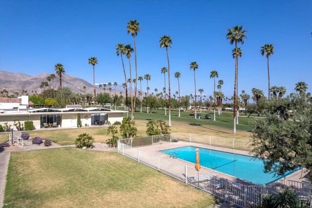 73700 Grapevine St Unit 14, Palm Desert CA, 92260, 2 bedrooms, 2 baths condo for sale