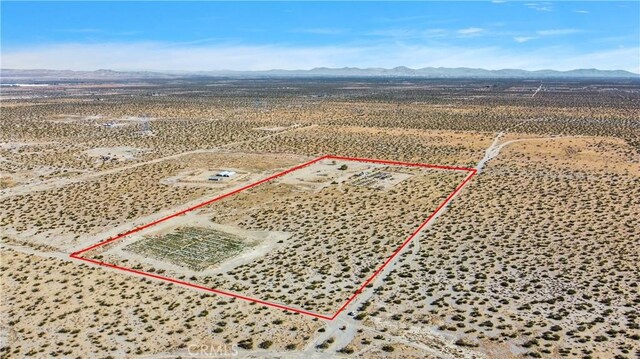 15745 Silver Rock Rd, Pinon Hills, CA 92372 - photo 10