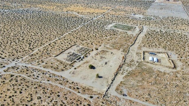 15745 Silver Rock Rd, Pinon Hills, CA 92372 - photo 4