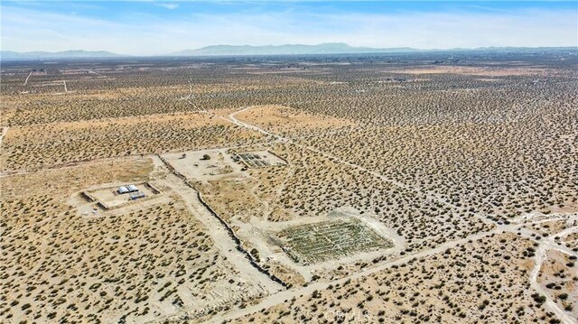 15745 Silver Rock Rd, Pinon Hills, CA 92372 - photo 6
