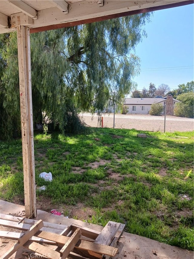 477 County Line Rd, Calimesa, CA 92320 - view of yard