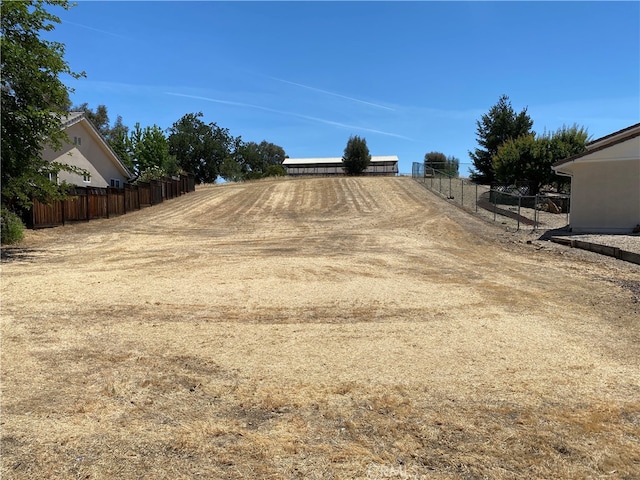 Listing photo 2 for 4772 Mallard Ct, Paso Robles CA 93446