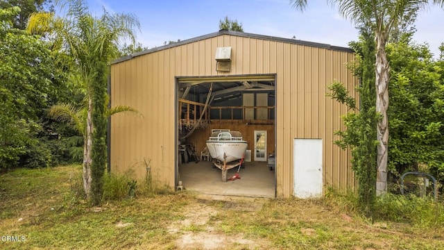 view of outdoor structure