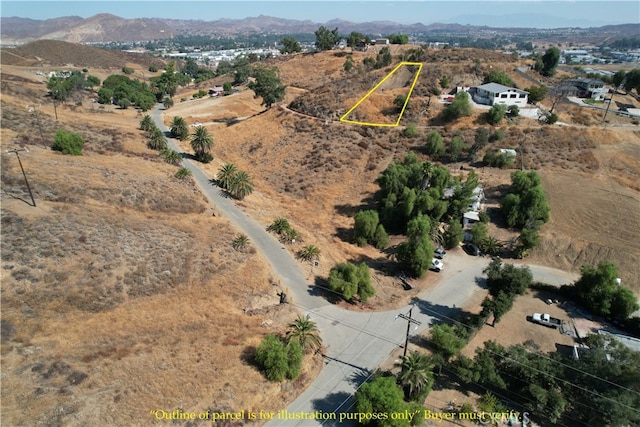 Listing photo 3 for 3 Hill Ave, Lake Elsinore CA 92530