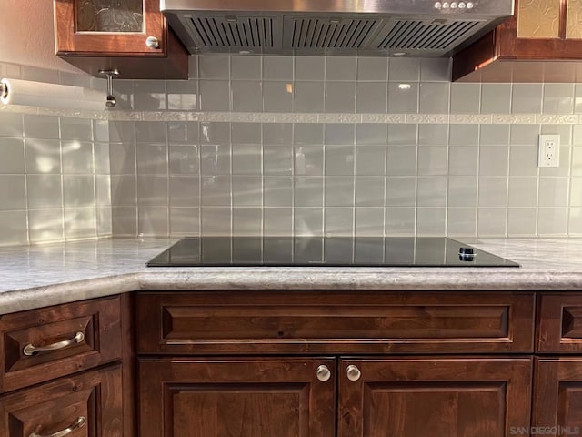 bathroom featuring decorative backsplash