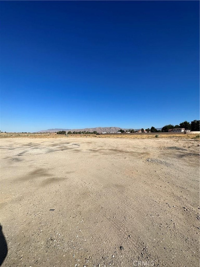 Listing photo 2 for 0 Town Center Dr, Apple Valley CA 92308