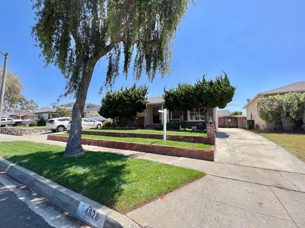4828 Snowden Ave, Lakewood, CA 90713 - photo 1
