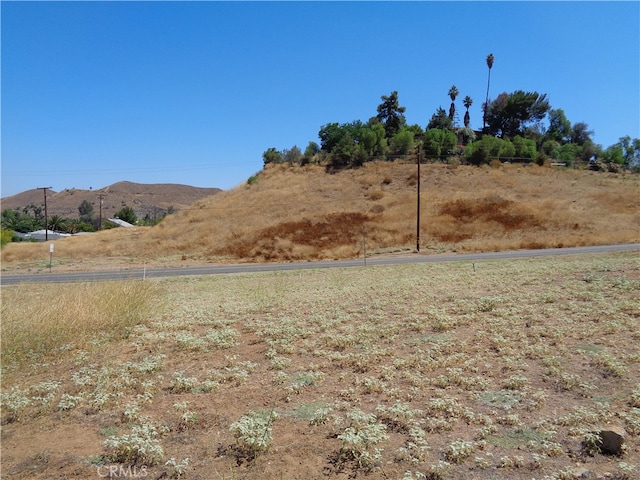 Listing photo 3 for 1 Franklin, Lake Elsinore CA 92530