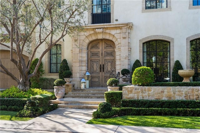 view of property entrance