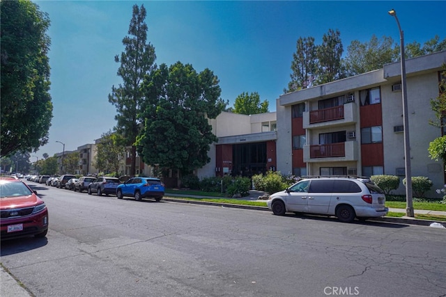 20234 Cantara St Unit 229, Winnetka CA, 91306, 1 bedrooms, 1 bath condo for sale