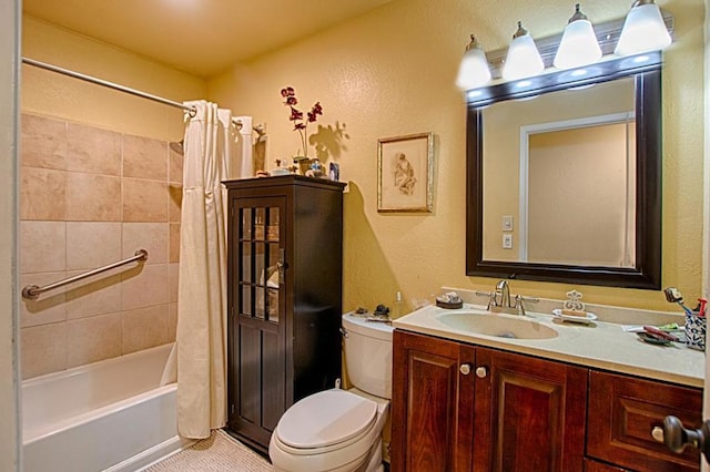 full bathroom featuring toilet, large vanity, and shower / tub combo with curtain